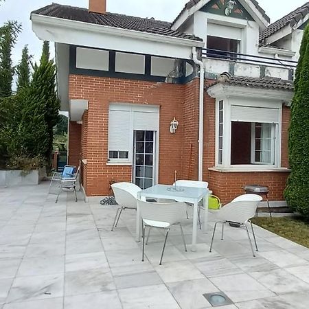 Chalet Con Piscina, Sauna Y Jacuzzi Cerca Del Mar A Media Hora De Bilbao Y Santander El Puente  Esterno foto